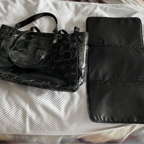 Black Coach briefcase/baby bag - Picture 3 of 4